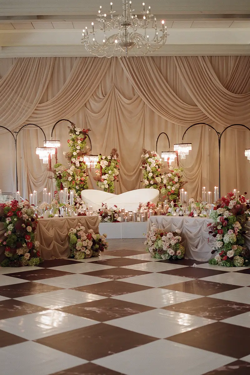 Explore Our Soirées full-service, design led wedding planner