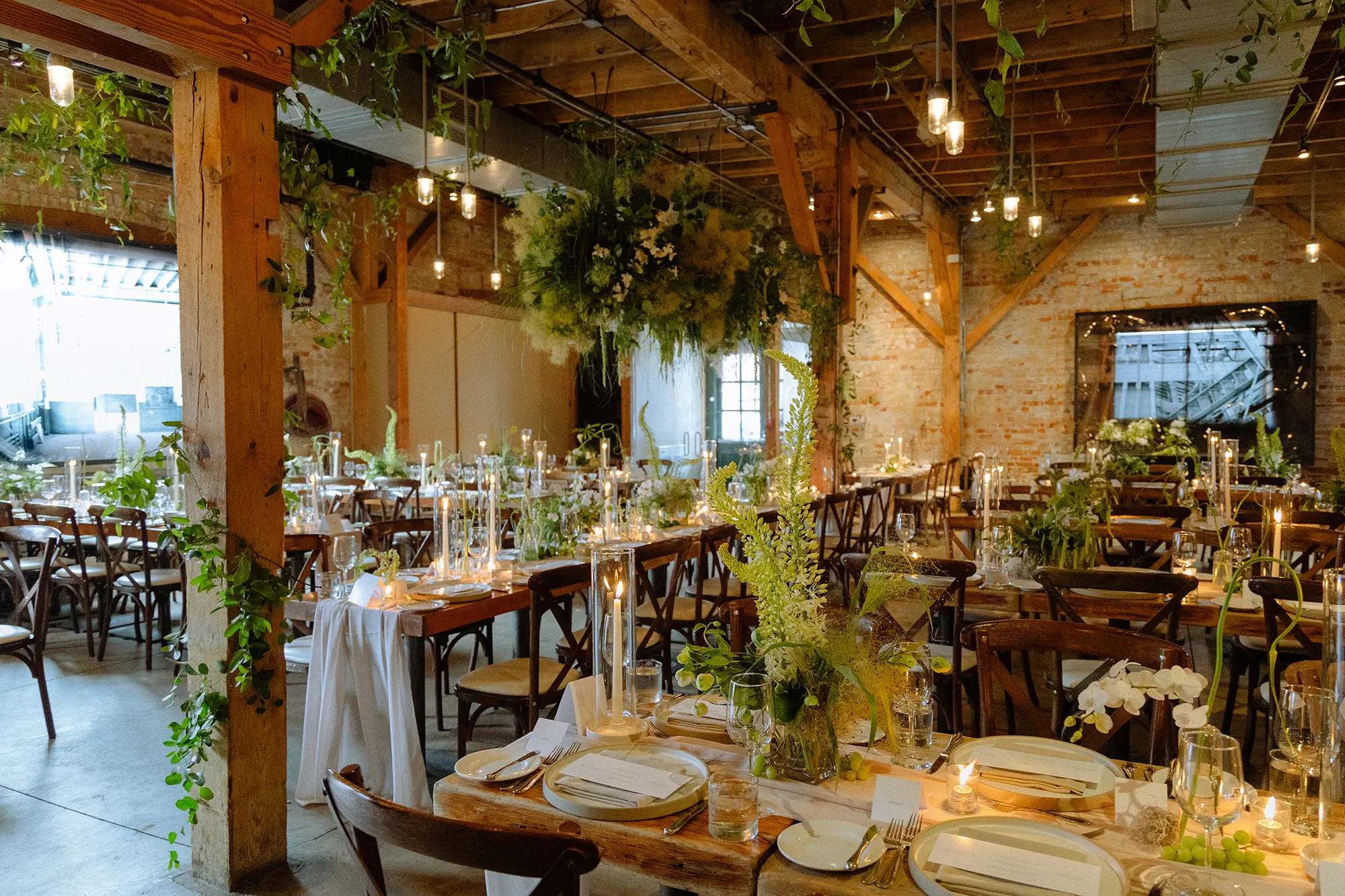 Full-Service Wedding Planning Full-Service Wedding Planning